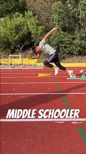 Middle schooler tries block starts for the first time.￼￼