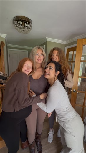 intentionalwifey on Instagram: "Love my sisters!! #sisters #sisterlove #sistersquad #sisterhood #sistergoals #bigsister #littlesister #sisterlife #sistersforever #sisterbond #sistertime #sistervibes #sistersupport #siblinglove #familylove"