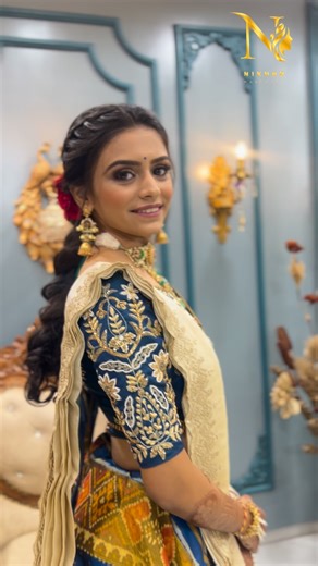 Priyanka Koshiya on Instagram: "✨👰 Mandap Bridal Look Transformation | Stunning Indian Wedding Makeup & Hairstyle 👰✨ Step into the magic of bridal glam with this Mandap bridal look created at our salon! From flawless makeup to a royal hairstyle and traditional jewelry setting, watch the bride glow like a queen on her big day. 💫 💄 What’s inside: ✔️ Full bridal makeup tutorial vibes ✔️ Gorgeous hair styling for mandap ceremony ✔️ Traditional yet modern bridal glam ideas ✔️ Real salon makeover 