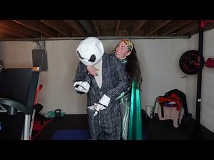 Wrestling Hela the Goddess,Powerbomb,Headscissor,choke hold,mount position, Piggyback & more.