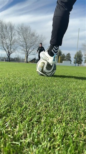 Adidas F50 Tunit FG💙🤍