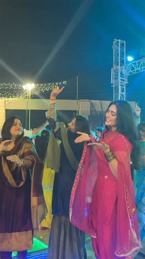 Sweety on Instagram: "90’s songs ❤️ . . . #rohtak #rohtakcity #punjabi #punjab #punjabisongs"