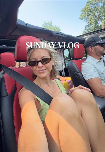 Sundayyyy funday 😏 #sundayvlog #sundaymorning #sundayfunday #momvlog #momsoftiktok