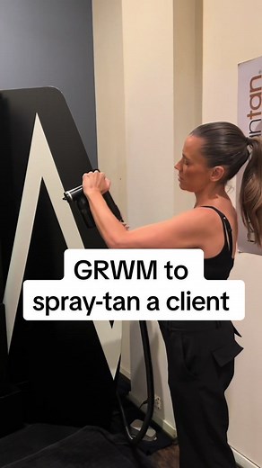 Get Ready with Me: Spray-Tanning a Client