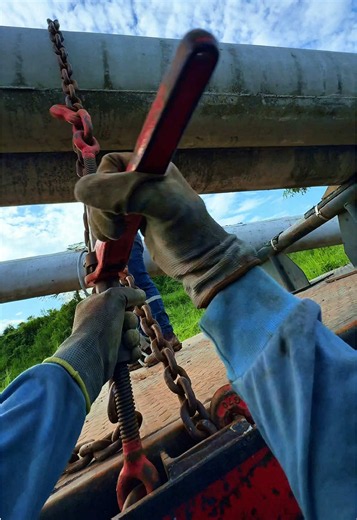 Lineman Life: ¿Es seguro trabajar con líneas eléctricas?
