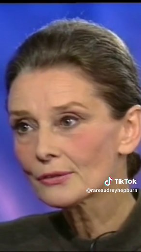 Audrey Hepburn Speaking Six Languages Fluently