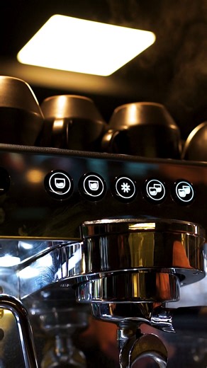 𝕍𝕀𝕃𝕃𝔸 𝔸𝕃𝕋𝔸 𝔼ℚ𝕌𝕀ℙ𝔸𝕄𝕀𝔼ℕ𝕋𝕆 | Máquinas de Café on Instagram: "Eleva la experiencia con una máquina que brilla, te recomendamos la @cimeitalia modelo CO-03 NEO. ⚙ Versión: Pre-Infusión Programable. 🇮🇹 Máquinas 100% italianas. 🚚 Entrega inmediata a todo el Perú. Villa Alta Equipamiento, tu cadena merece tecnología que destaque. INFORMES: 📲 950479985 📩 felix.chavez@villaaltaperu.com 💻Visita nuestra web www.villaaltaperu.com #cimeitalia_official #cimeitalia #cimeitaliaoficial #ma