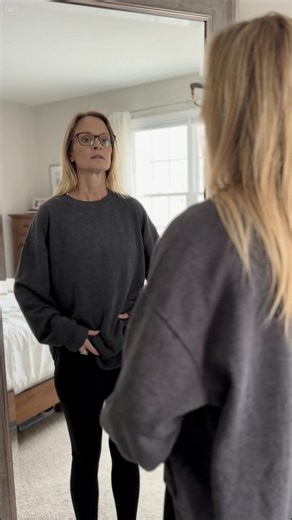 cropped puffer vest women quilted sleeveless black lightweight padded gilet vest button down cropped women's cropped vest sleeveless puffer jacket fall quilted vest women cropped black puffer sleeveless cropped sleeveless vest padded lightweight button front black cropped puffer vest women fall winter layering sleeveless quilted vest cropped button down lightweight women's cropped padded vest sleeveless puffer gilet #CroppedPufferVest #PufferVest #SleevelessVest #QuiltedVest #FallLayering