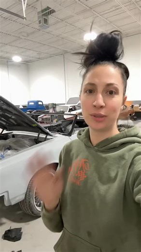 🛠 🎀 𝐻𝒾𝓁𝒶𝓇𝓎 𝒜𝓃𝓃 🎀 🛠 | Up next! ‘66 GTO. Aligning body panels and body work is definitely my favorite stage 😆🙌 #autobodytech #autobodyrepair #autobody... | Instagram