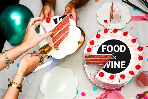 You Can Customize These 3 Grocery Store Birthday Cakes at No Additional Cost