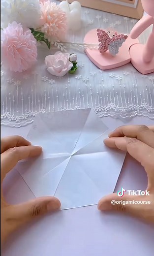 🪙✨ Folding miracles! See how this treasure chest easily transforms into your dream secret storage room! #Origami #DIY #creativecrafts