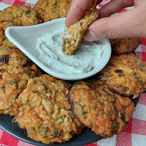 378K views · 2.9K reactions | Une manière très originale de cuisine le chou-fleur‼️C'est goûteux, moelleux et super facile à faire | Recette express et inratable | Facebook