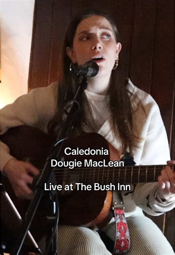Caledonia, you’re calling me, now I’m going home 🏴󠁧󠁢󠁳󠁣󠁴󠁿 #caledonia #scottish #scottishfolksong #dougiemaclean #folkmusic