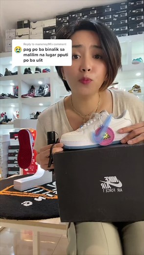 4.8M views · 53K reactions | PART 1 #uvlight #af1 #airforce1photochromic #airforceone #soleblessing #sneakerheads | SoleBlessing | Facebook