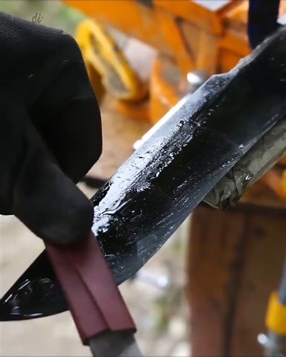 132K views · 729 reactions | Making a Hunting knife from an Old Saw Blade | DIY & Crafts | Facebook