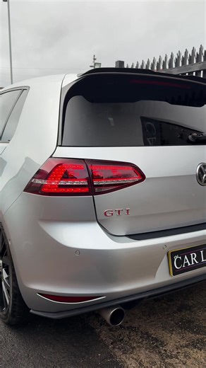 2016 Volkswagen Golf GTI Review: Features & Specs