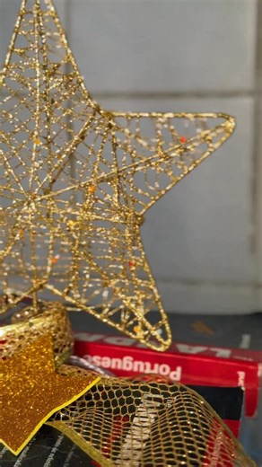 Iandê Shopping Caucaia on Instagram: "Um desejo que nasceu do coração 🧡✨🎄 Essa ação social foi um verdadeiro desejo do coração do @iandeshoppingcaucaia . Sabendo que muitas crianças não têm a possibilidade de ir ao shopping e, muitas vezes, não têm acesso ao encontro com o Papai Noel, o Iandê decidiu levar esse momento especial até elas. 💫 A ação realizada na @escolatiradentes_ , localizada no bairro Parque Potira II, foi uma realização do Iandê, com o apoio fundamental dos parceiros: @exito