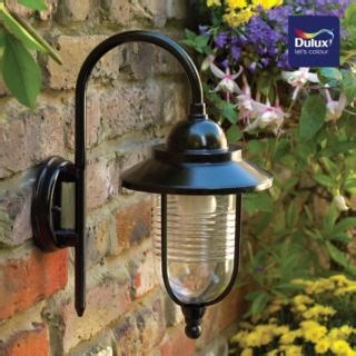 2.8K views · 13 reactions | Looking to bring back the shine to your metal surfaces? Hammerite Direct To Rust Metal Paint is the perfect solution! With its smooth gloss finish, 8-year anti-rust guarantee, and dual-tech formula for superior corrosion protection, your metal will stay stronger and look better for longer. Available at select stores – get yours today and give your metal surfaces the protection they deserve! https://ow.ly/7VEW50UkMkp #DuluxSA | Dulux | Facebook