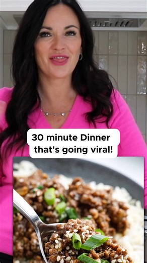 This 30-minute Korean Beef Bowl is going viral 🔥 Sweet, savory, and better than takeout — this easy weeknight dinner comes together fast and uses simple pantry ingredients. 🥩 2 pounds ground beef 🧅 ½ onion, diced 🧄 1 tablespoon minced garlic (or 3 cloves) 🥢 ¾ cup soy sauce 🍶 1 tablespoon rice vinegar 🌰 2 teaspoons sesame oil 💧 ¼ cup water 🍯 ¼ cup brown sugar 🧂 ½ teaspoon black pepper 🫚 ¼ teaspoon ground ginger 🌽 2 tablespoons cornstarch 🌱 2 green onions, sliced (for serving) ⚪ ½ tab