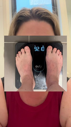 This is your friendly reminder to get your morning poop out of the way before you do your weekly weigh in. Its amazing how much of a difference it can make in your results #vsg #wls #gastricsleevesurgery #weightlossjourney #vsgaustralia #vsgaustraliansleevers #weightloss #morningpoop #poopweight