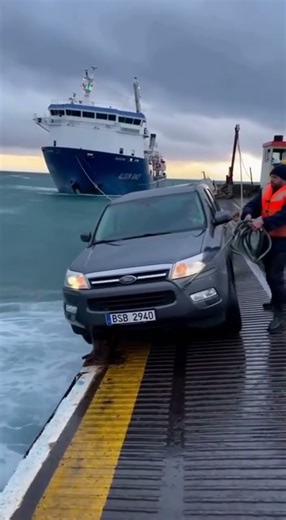 Car Almost Falls Into Ocean During Ship Docking | Cinematic AI Short
