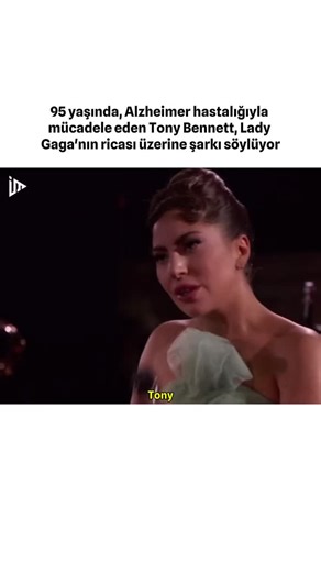 İşimiz Müzik on Instagram: "Yeri geldiğinde nerede olduğunu, hatta en yakınlarını bile tanımakta zorlanan 95 yaşındaki efsanevi caz sanatçısı Tony Bennett, ileri derece Alzheimer ile mücadele ediyordu. Lady Gaga mikrofonu uzatıp Fly Me to the Moon’u seslendirmesini isteyince tek bir kelimeyi bile unutmadan efsane şarkıyı tekrar seslendirdi #ladygaga #tonybennett #flymetothemoon"
