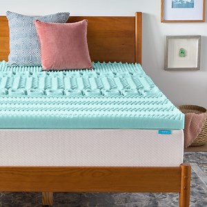 Linenspa 3" 7-Zone Cooling Gel and Green Tea Infused Memory Foam Mattress Topper, Queen