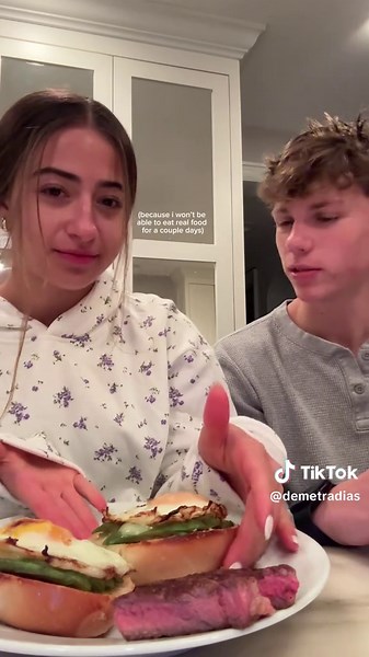 Exploring My Last Meal: Everything Bagel Mukbang