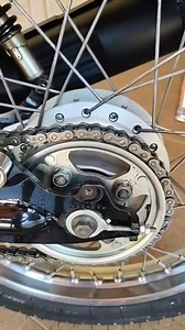 474K views · 3.4K reactions | 4 Set Tips & Tutorial Support help Motorcycle Repair * & Services #4settips #podlaha #motorbike #motorcycle #motorcyclerepair #motorsport | Igor Mendes | Facebook