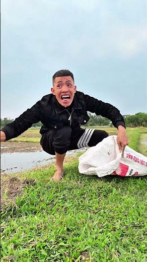 “Aliens Appear With a Plan to Take Over the World! 👽🌍😱” #shorts