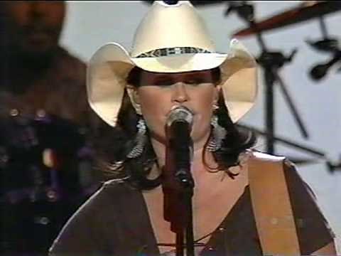 Terri Clark - I Just Wanna Be Mad (LIVE)