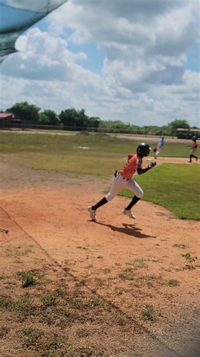 Doble del super prospecto Edward Santana 2031. #baseball #baseball
