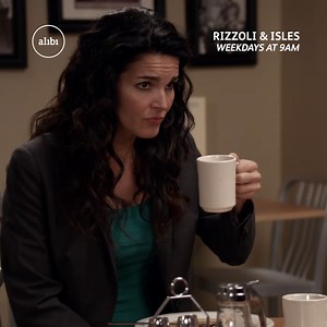 50K views · 1.3K reactions | You'd think all mums would know there's an unspoken 'no bunny pancakes at work' policy 丹 | U&Alibi | Facebook