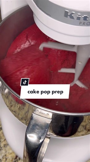 Delicious Red Velvet Cake Pop Preparation Tutorial