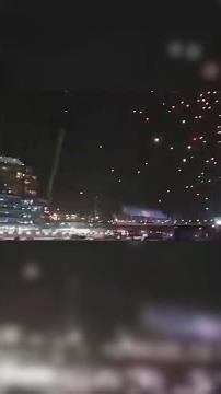 Falha em show de drones derruba quase 90 aparelhos no mar, na Austrália