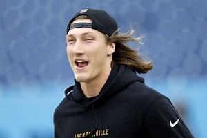 IN PHOTOS: Trevor Lawrence and Marissa Lawrence enjoy tranquil offseason getaway at beachside
