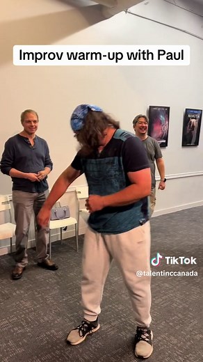 Improv Classes in Toronto: Fun and Beginner-Friendly