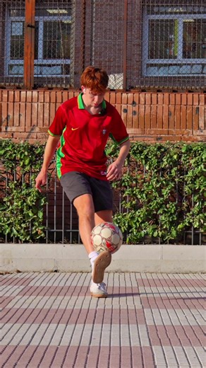 Master Soccer Freestyle Skills with Juggling Techniques