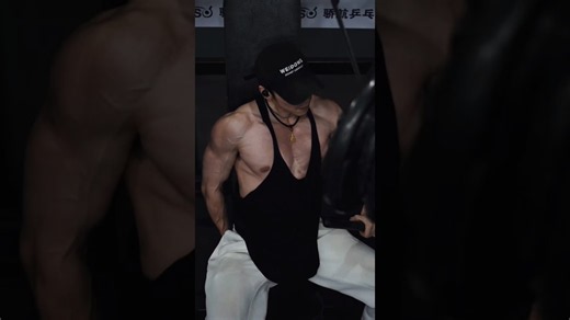 Qifu Hot🔥Bodybuilder hunk💢showing Four Arms🏋with Qifu💥Fitness💪Qifu Hard Workout Motivation 2026