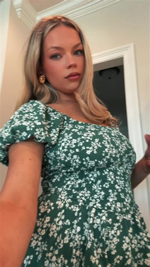 Sun dresses in November >> | sun dresses