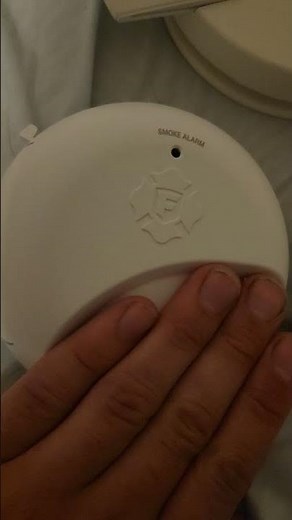 First Alert SMI100-AC and 9120B interconnect test with low battery