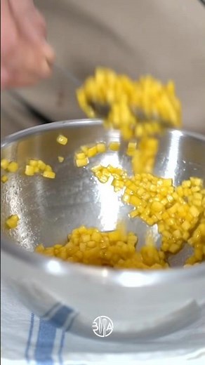 How to Brunoise a Mango 🥭 #shorts #cake #youtubeshorts #skills
