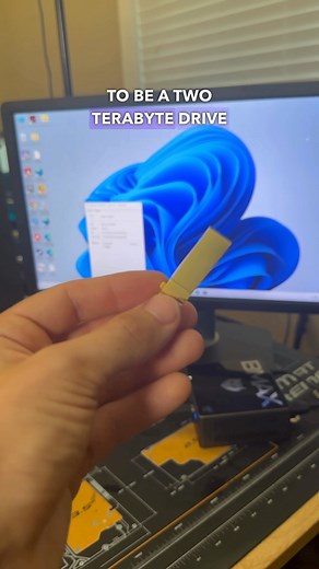 Matt’s Computer Services on Instagram: "2TB Flash Drive Scam?!? #reels #computer #pc #computerrepair #flashdrive #scam #pcrepair #amazon"