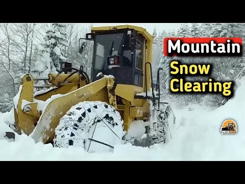 Extreme Mountain Snow Clearing | Heavy Machines in action