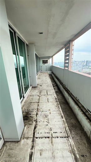 Although the balcony belongs to the unit, most structural modifications are restricted as the facade is part of the condominium. Improvements are therefore focused on internal add-ons such as flooring changes, zip track, and grills to enhance the space aesthetically and functionally. #fyp #singapore #室内设计 #renovation #balcony