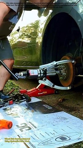 Wheel Hub Bearing Removal Using Hydraulic Puller Tool