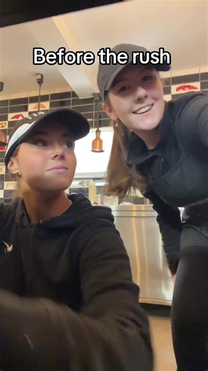 Pizza Takeaway: Open Late Tonight Until 11 PM