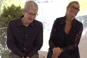 Angela Ahrendts, the 'non-techie' who runs Apple Retail, joined Apple on October 14, 2013 | AppleInsider