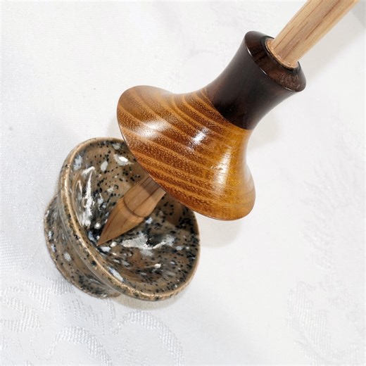 Tibetan Support Spindle With an Oaken Shaft and Walnut Burl & Old Red Mulberry Whorl 41g - Etsy