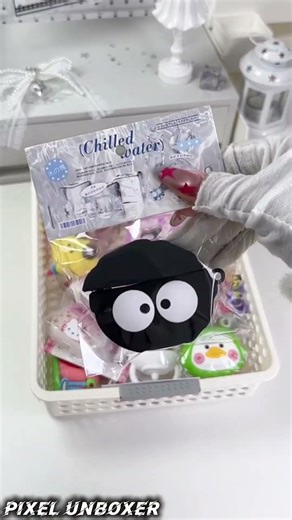 apple iphone gift | immersive packing 🎀 #apple #shorts #shortsvideo #iphone #gift #trending #viral